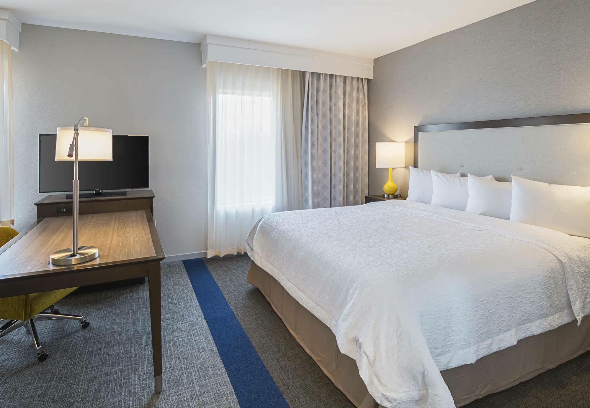 Hampton Inn&suites-dallas/richardson 3*